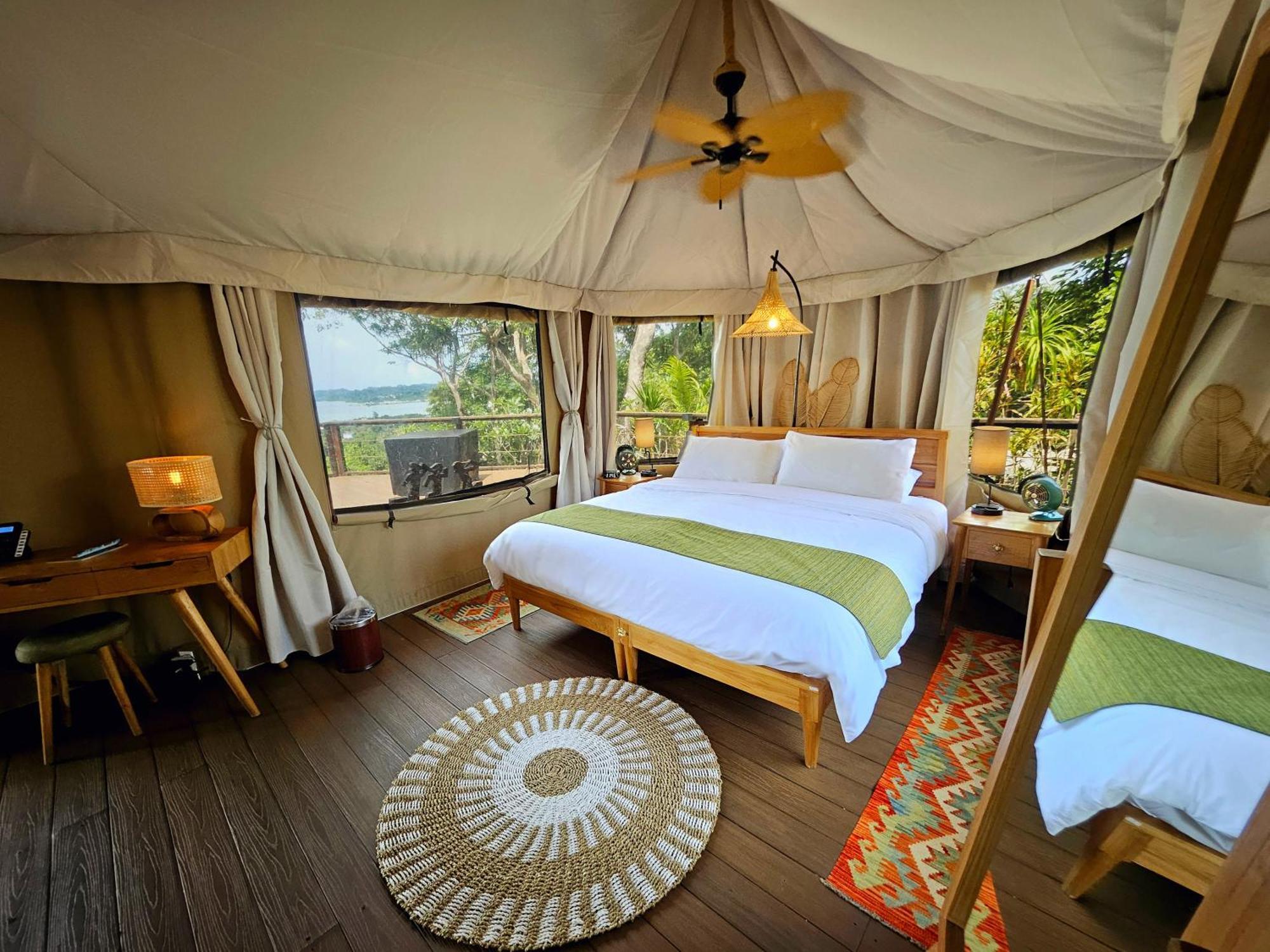 Palau Carolines Resort Koror Bagian luar foto