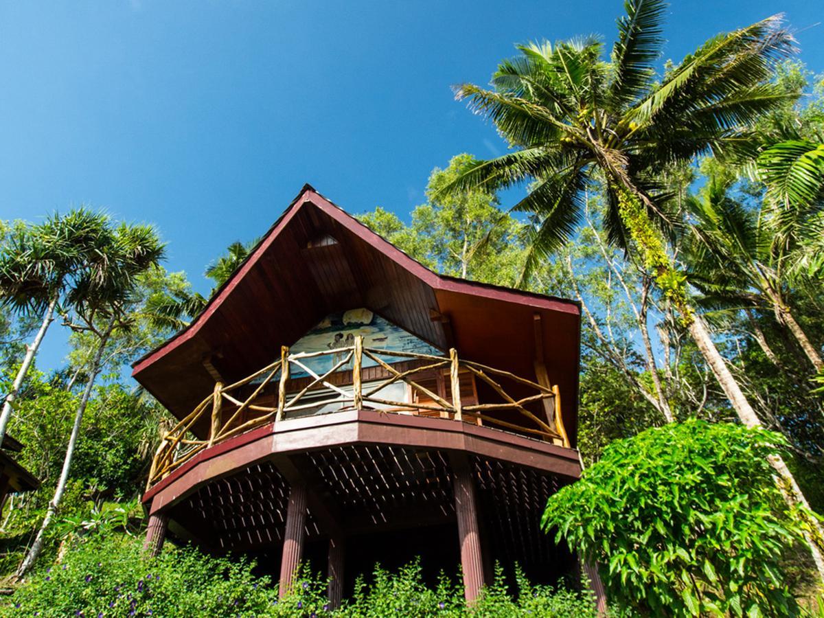 Palau Carolines Resort Koror Bagian luar foto